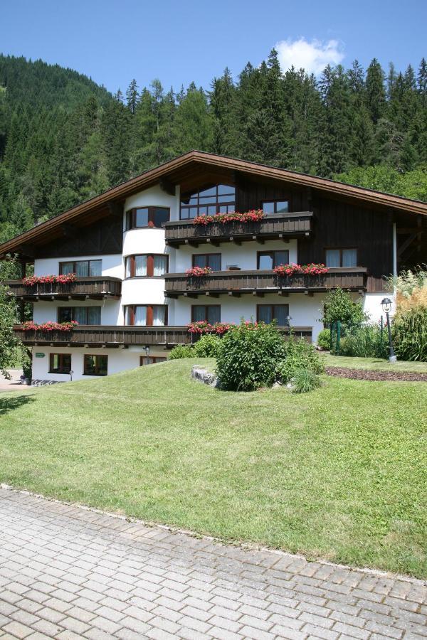 Ferienwohnung Haus Montana Elbigenalp Exterior foto