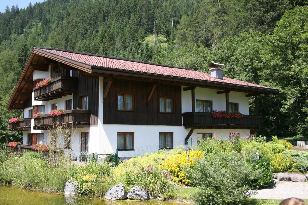 Ferienwohnung Haus Montana Elbigenalp Exterior foto