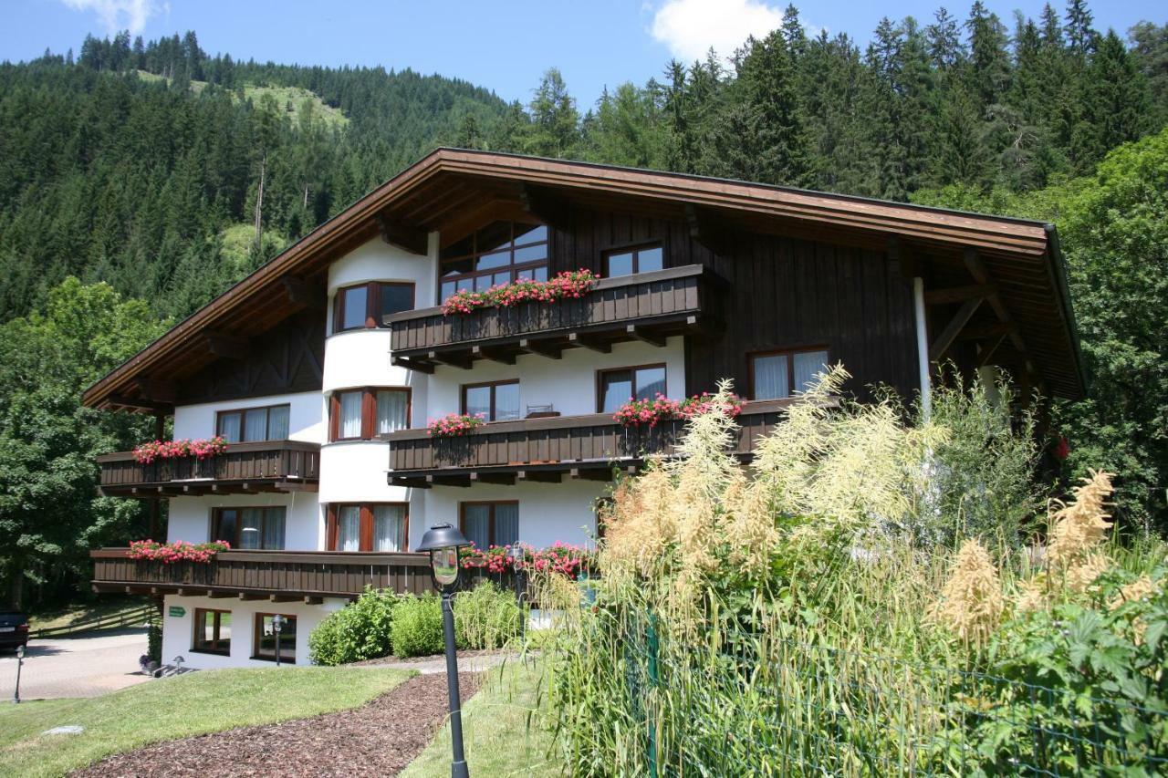 Ferienwohnung Haus Montana Elbigenalp Exterior foto